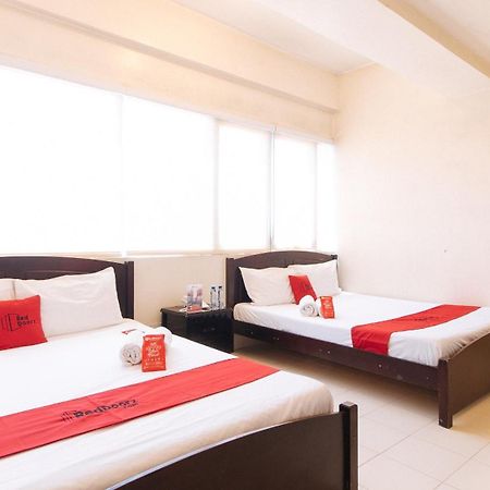 RedDoorz Plus @ E Rodriguez Corner Banawe Quezon City Zewnętrze zdjęcie