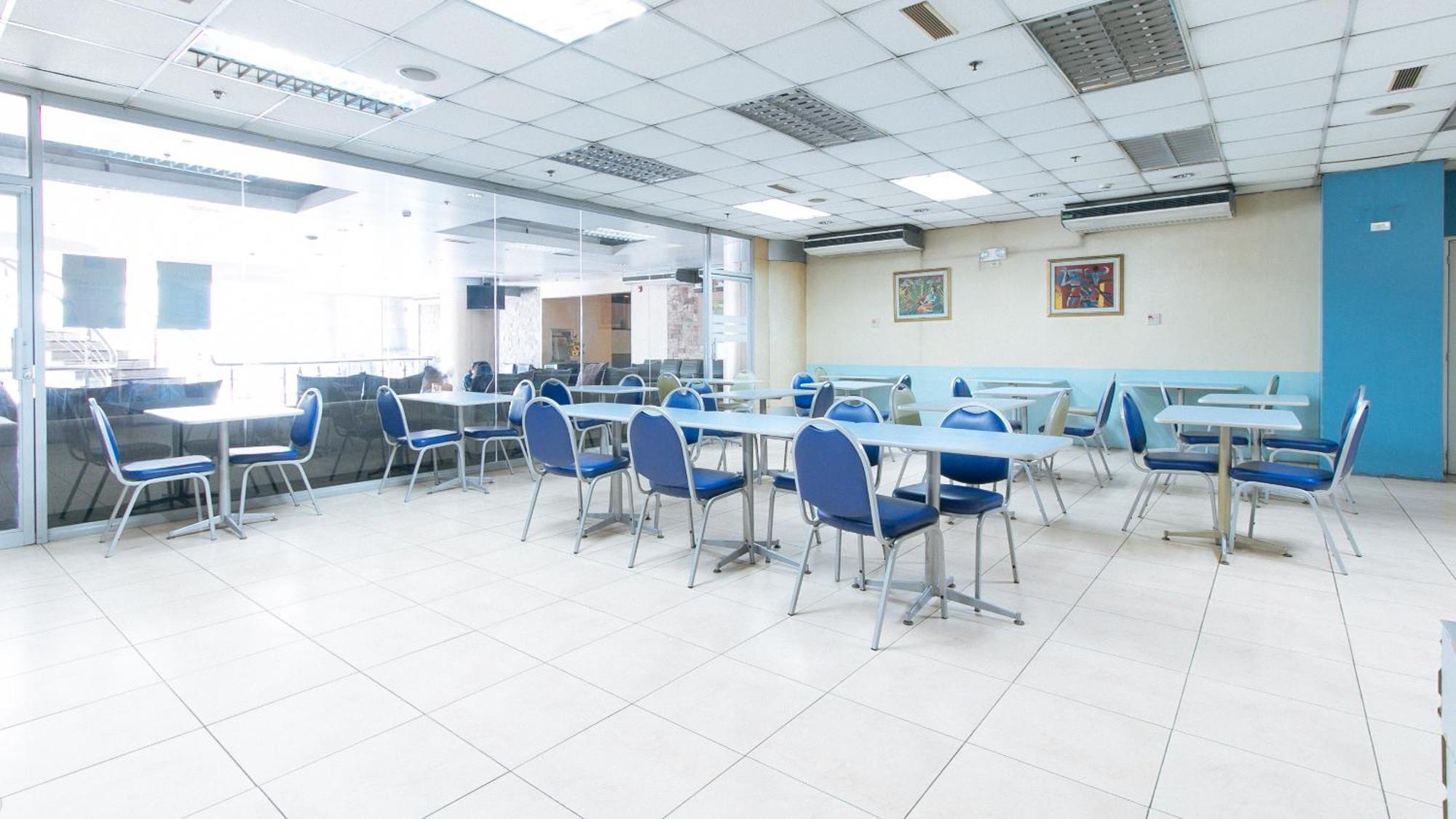 RedDoorz Plus @ E Rodriguez Corner Banawe Quezon City Zewnętrze zdjęcie